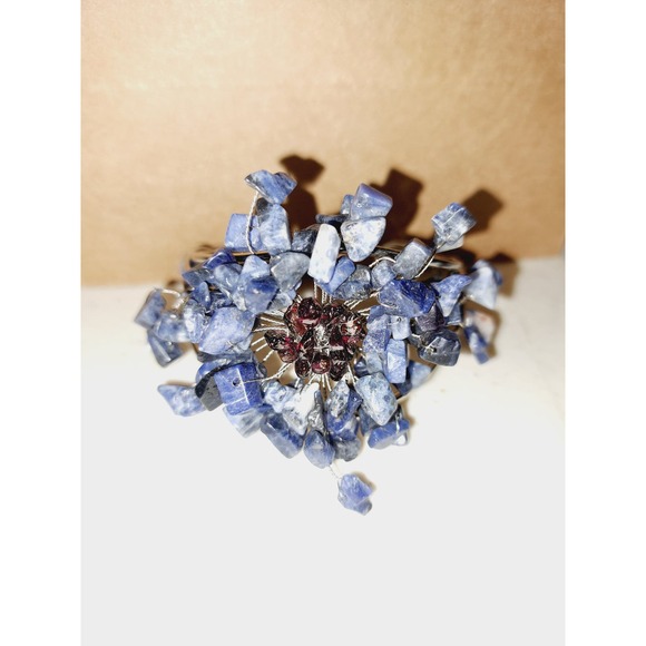 Beautiful Handmade Blue Sodalite chips wire wrapped around Silvertone bracelet - Picture 2 of 6
